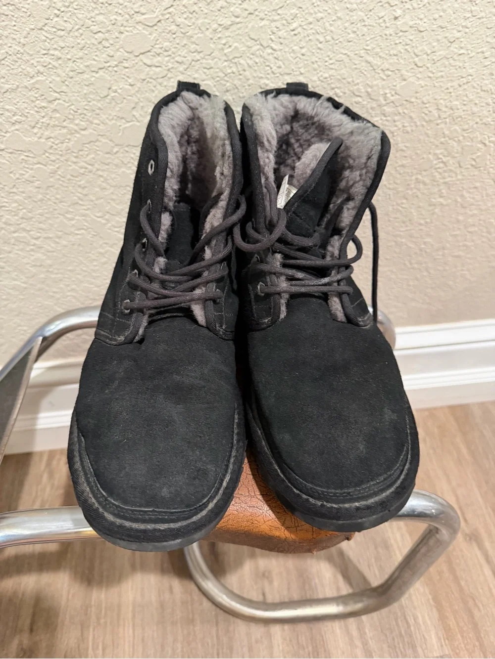 UGG Men's Black Suede Chukka Boots